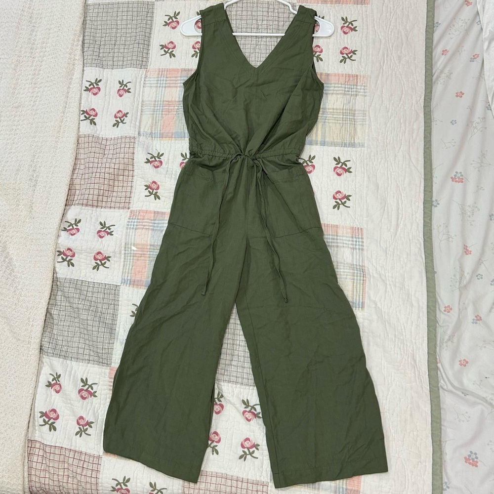 Old Navy Olive Green Sleeveless Jumpsuit